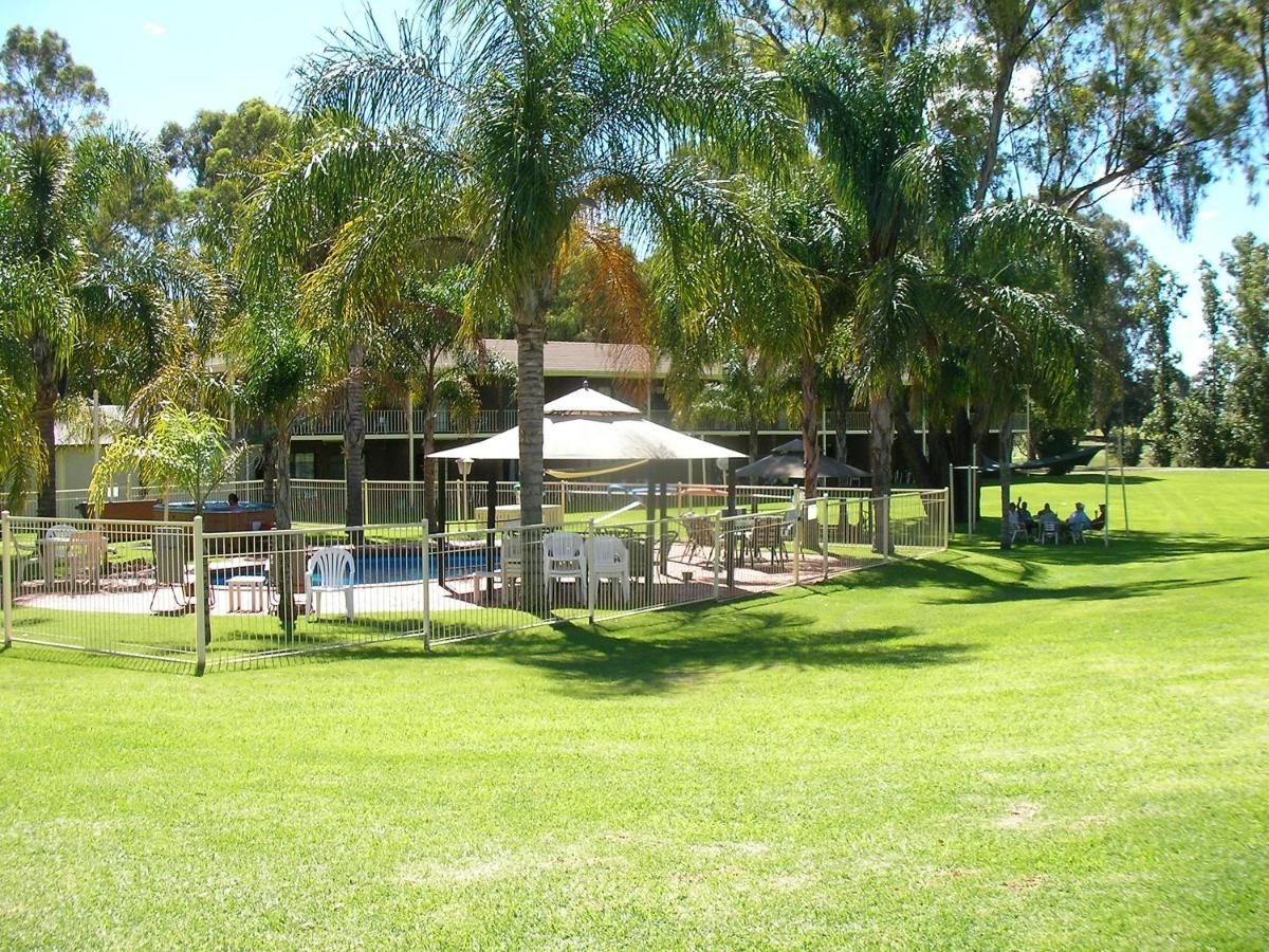 Tocumwal Golf Resort מראה חיצוני תמונה