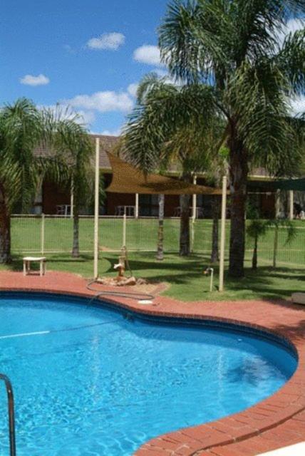 Tocumwal Golf Resort מראה חיצוני תמונה