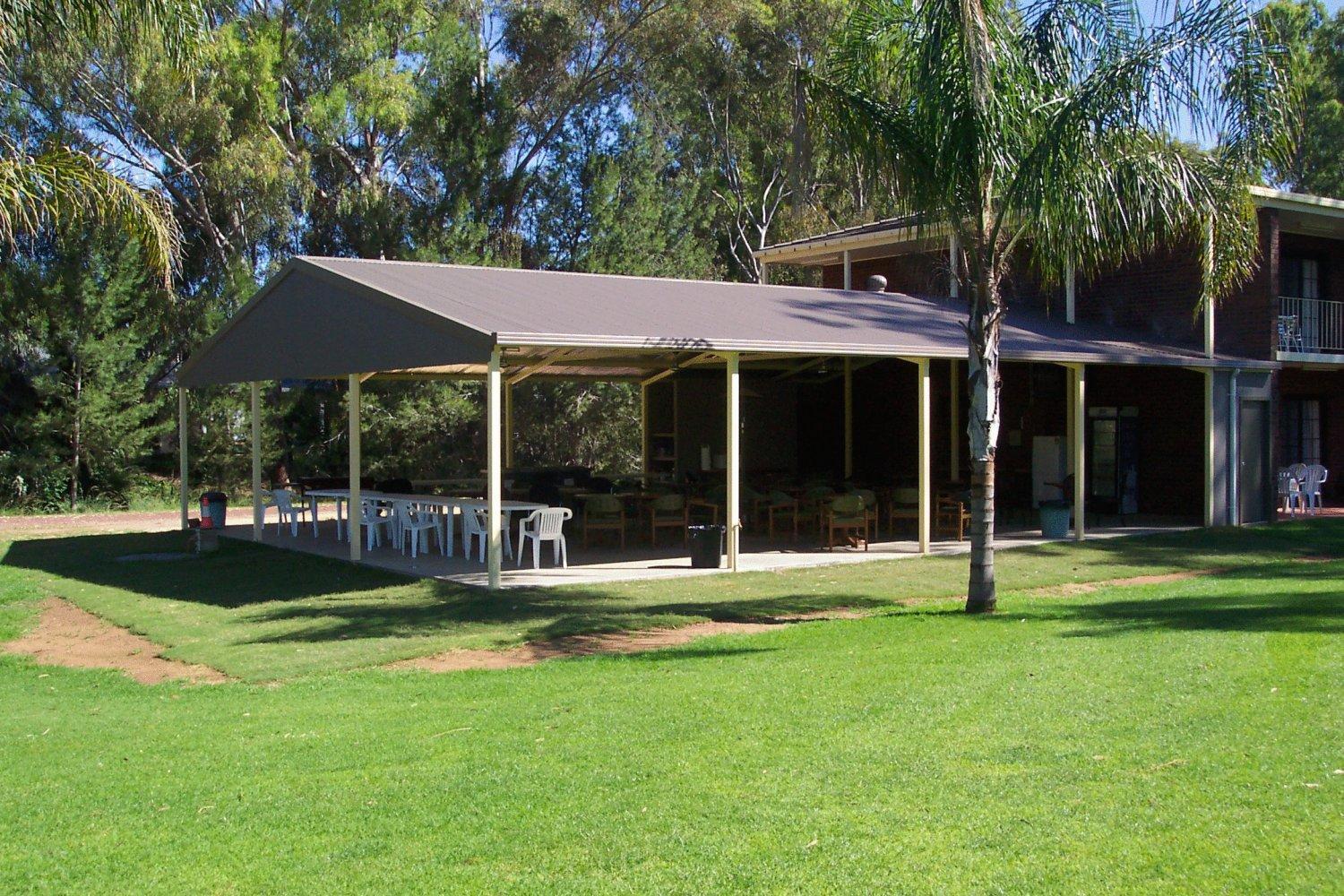 Tocumwal Golf Resort מראה חיצוני תמונה