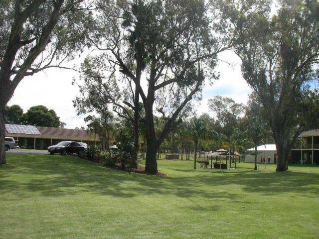 Tocumwal Golf Resort מראה חיצוני תמונה